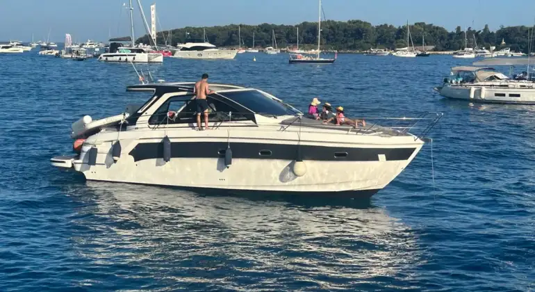 Bavaria 390 HT Yacht Charter Cannes | With Captain