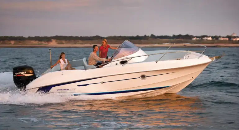 Beneteau Flyer 750 Charter Antibes | Captain Included