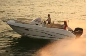 beneteau-flyer-750-charter-antibes3