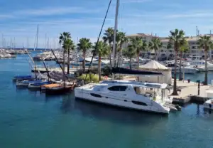leopard-44-catamaran-charter-port-grimaud4