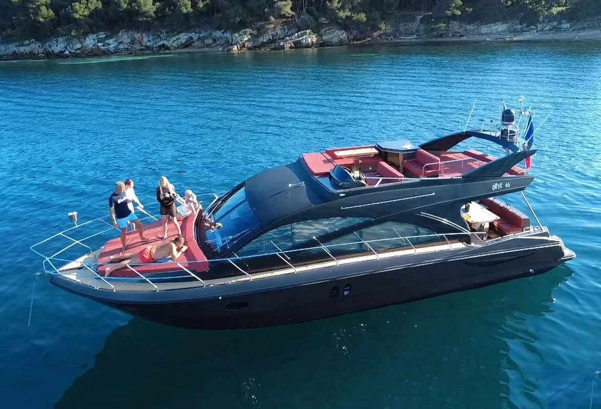 Oryx 46 Fly Charter Golfe Juan | Yacht With Captain