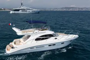 sealine-f42-yacht-charter-cannes3